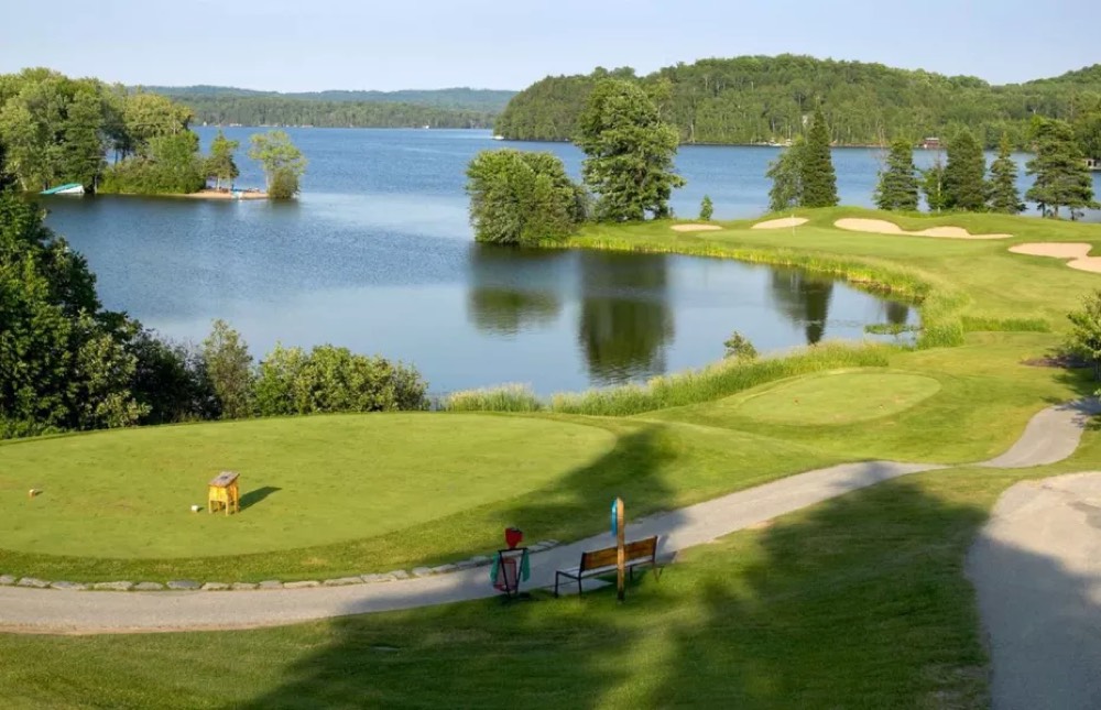 Deerhurst Lakeside