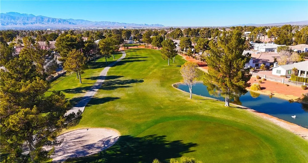 Los Prados Golf Course